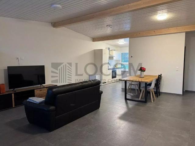 Furnished private room in shared housing