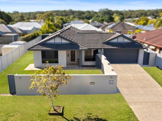 Private family haven with multiple living areas, pool and side access