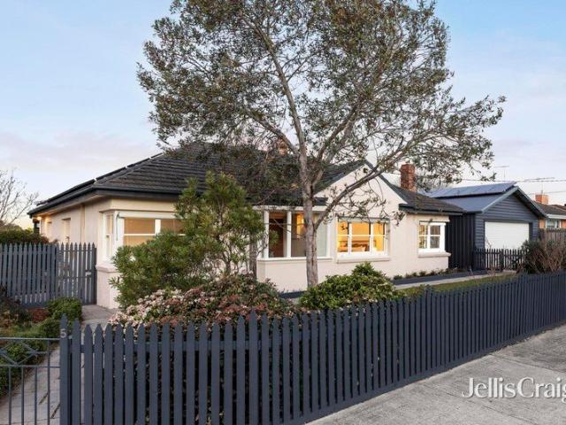 Private Family Haven in Hamlyn Heights