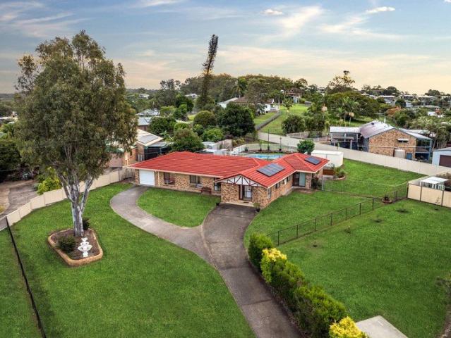 Private Family Oasis on 2,001m² with Side Access, Pool & Generous Floorplan