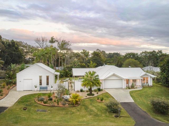 Private Family Retreat in the Heart of Clunes