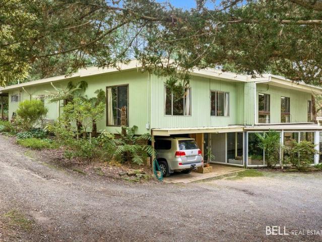 Private Family Retreat Spacious Home on 2.5 Acres with Indoor Pool