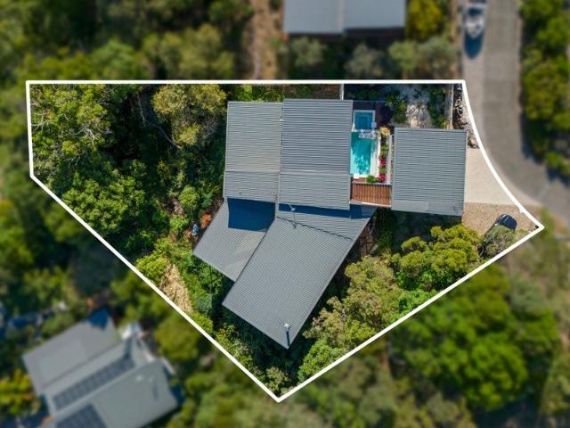 Private Family Retreat with Pool, Spa & Ocean Glimpses