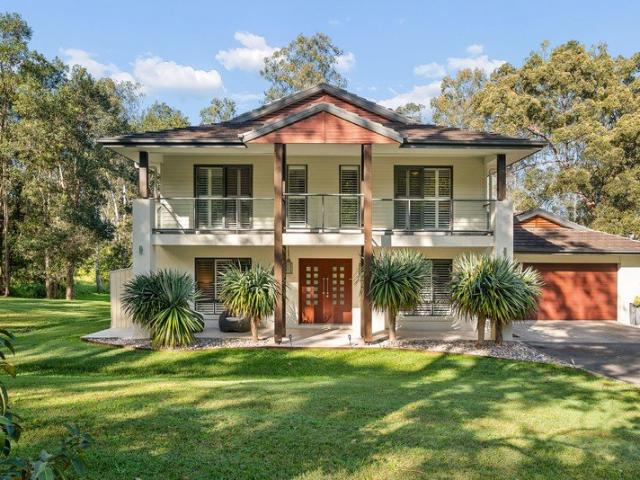 Private Family Sanctuary in the Heart of Samford's Prestigious Royal Estates