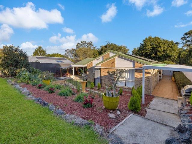 Private Family Sanctuary on 1/4 Acre