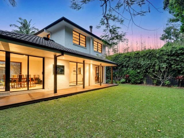 Private Family Sanctuary with Endless Potential in a Tightly Held Byron Bay Enclave