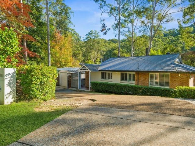 Private Family Sanctuary with Leafy Outlook & Flexible Living