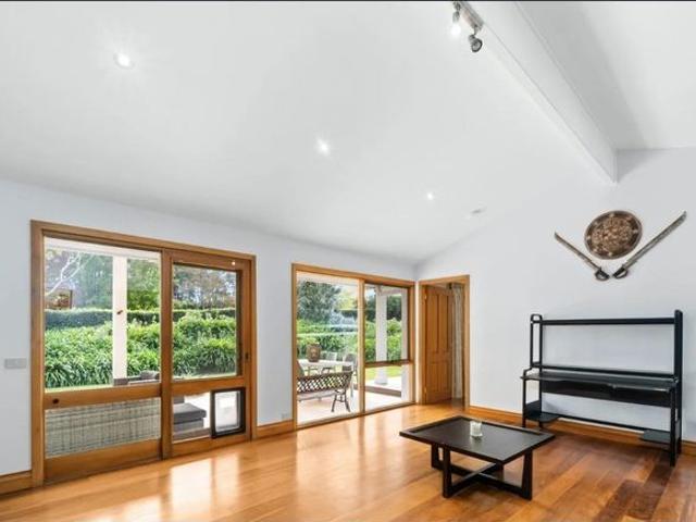 Private Five Acre Equestrian Retreat + Solar! $2,250 per week incl garden & lawn maint