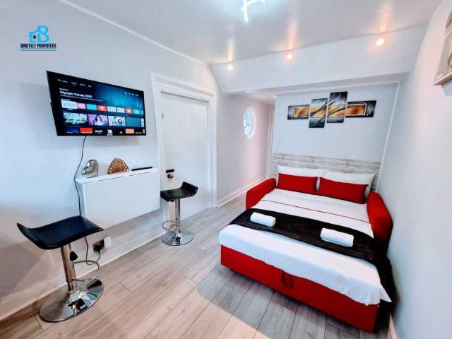 Private flat with terrace