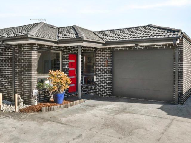 Private, Freestanding & Effortless Living