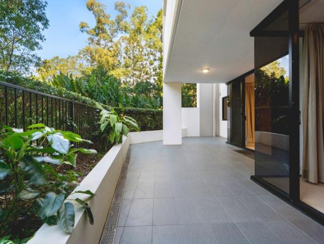 Private Garden Living in the Boutique Scape Building