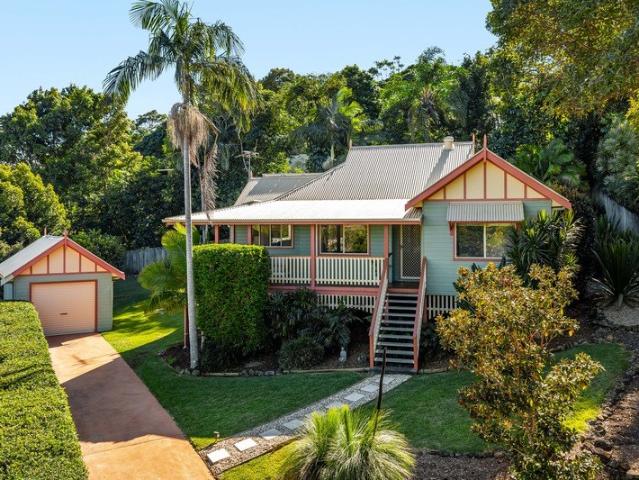 Private garden oasis with DA approval for subdivision