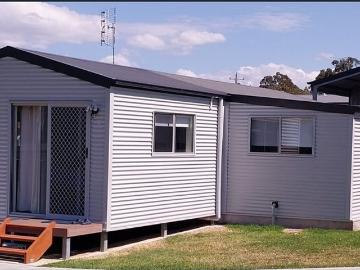 Private Garden Retreat – Spacious One Bedroom Living