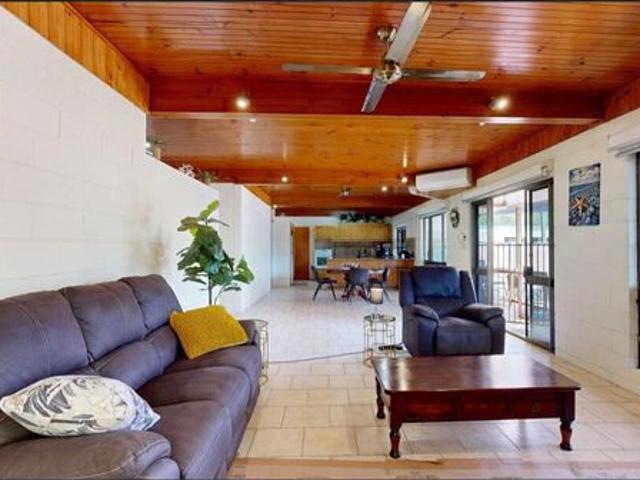 Private Granny Flat in the Heart of Annandale