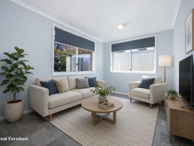 Private granny flat with generous outdoor space
