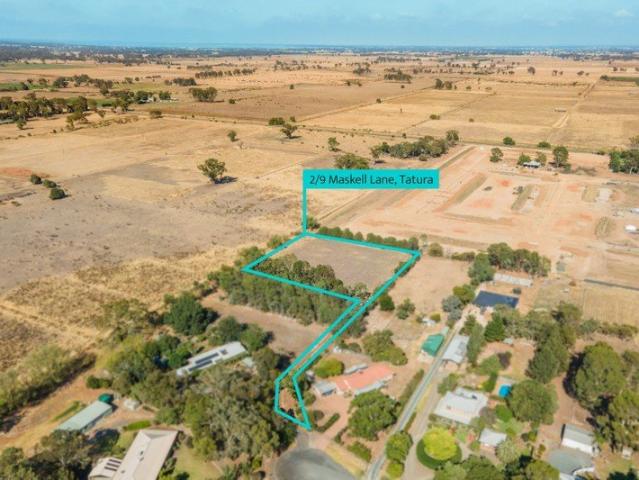 Private & Great Location Best block in Tatura!