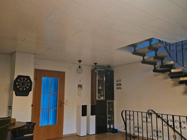 Private Haus Mit 3 Zimmern und große Küche