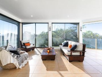 Private Haven in Sanctuary Cove, Grand Estate