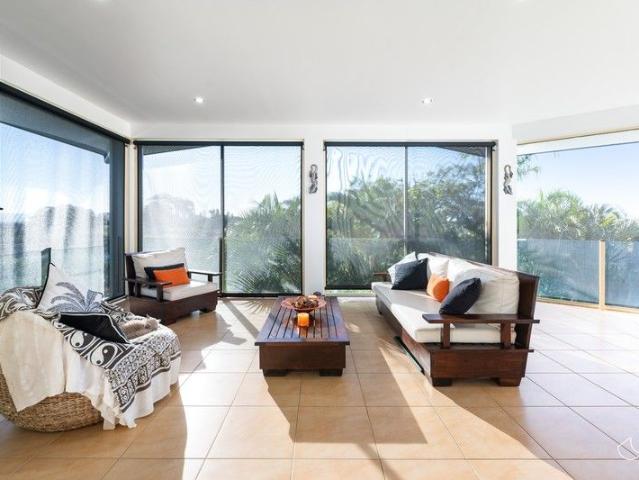 Private Haven in Sanctuary Cove, Grand Estate