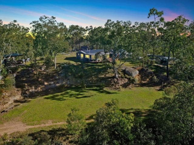 Private Hilltop Haven with Panoramic Views