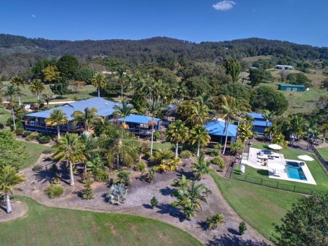 Private Hinterland Living with Exceptional Lifestyle Appeal