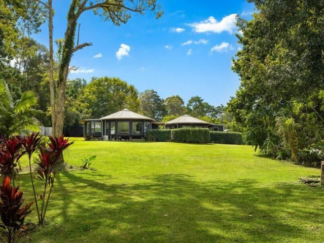 Private Hinterland Sanctuary on 4.93ha of Lush Rainforest