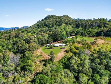 Private Hinterland Sanctuary on 65 Spectacular Acres