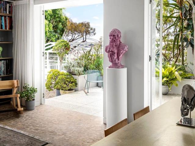 Private House Like Apartment With Designer Interiors & Harbour Bridge View In Sydney's Most Elite Address