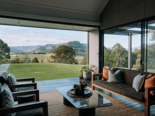 Private & Luxurious Country Escape