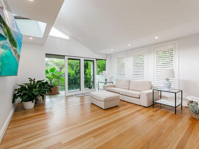 Private Luxurious Home with Court & Pool