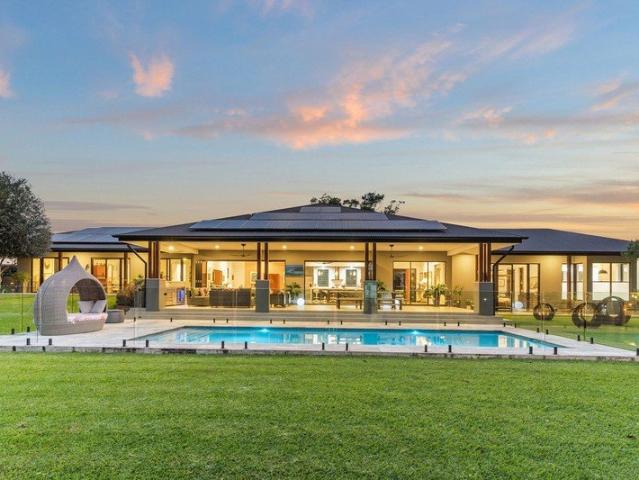 Private Luxury Estate with Guesthouse, Pool & Rainforest Views Minutes to Byron
