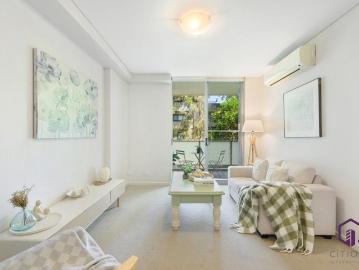 Middle Harbour, Castlecrag, Sydney, New South Wales, Snapper Island