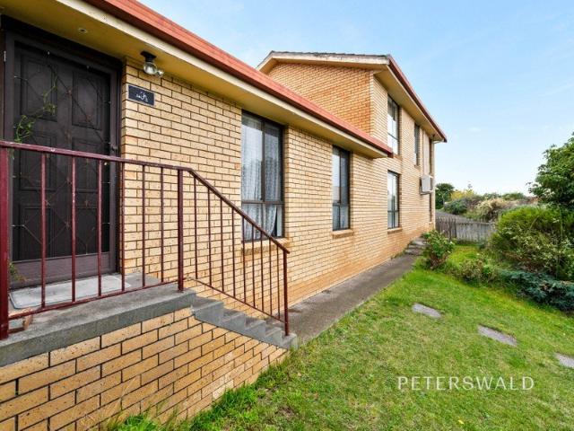 Private, Low Maintenance Living in a Peaceful Setting