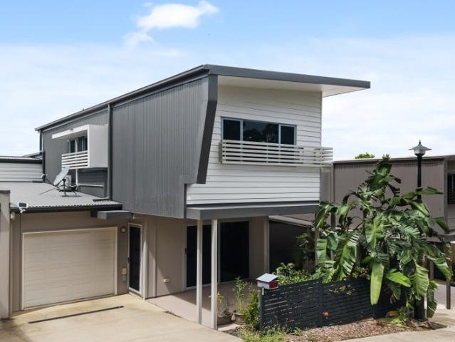 Private, Low Maintenance Living in the Heart of Everton Park