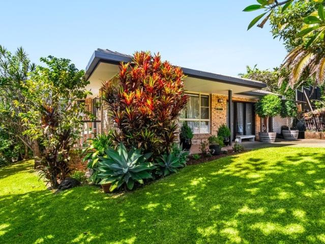 Private Low Maintenance Living with no Body Corp Fees