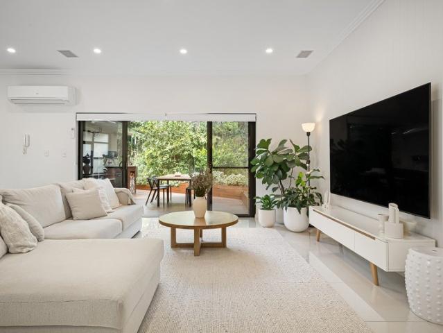 Private parkland tranquillity meets effortless villa living