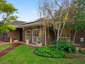 Private, Peaceful and Perfectly Presented in Penrose Close