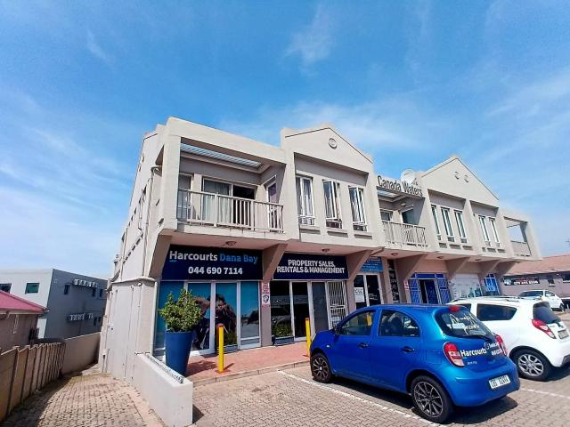 Private & Peaceful Apartment with Balcony To Rent in Dana Bay
