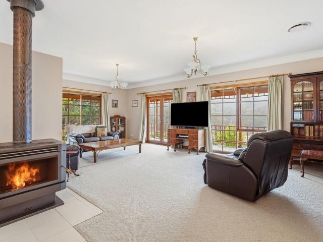 Private & Peaceful Home with Scenic Views