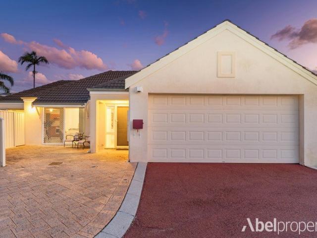 PRIVATE, PEACEFUL & PERFECTLY POSITIONED!