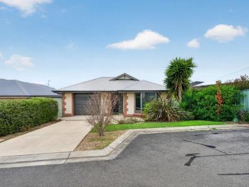 Private, Peaceful & Perfectly Positioned