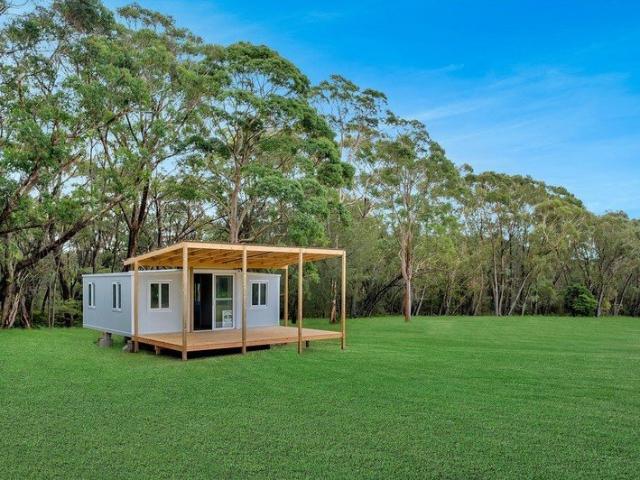 Private & Peaceful Two Bedroom Granny Flat