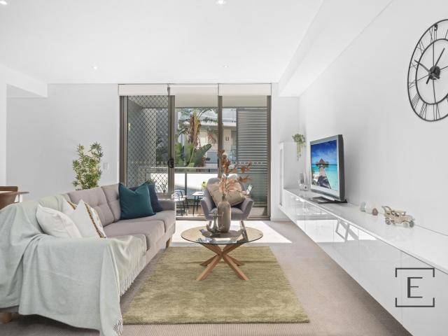 Private & Peaceful 2 Bedroom Apartment