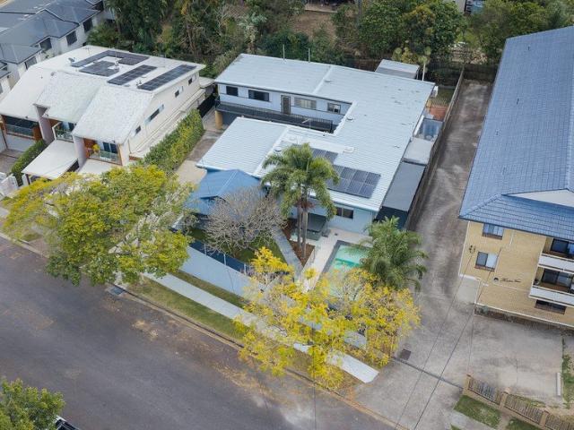 Private Poolside Living in a Leafy Inner City Pocket