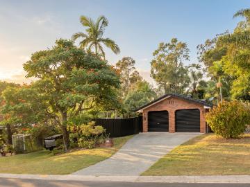 Private Poolside Retreat with Space for the Whole Family