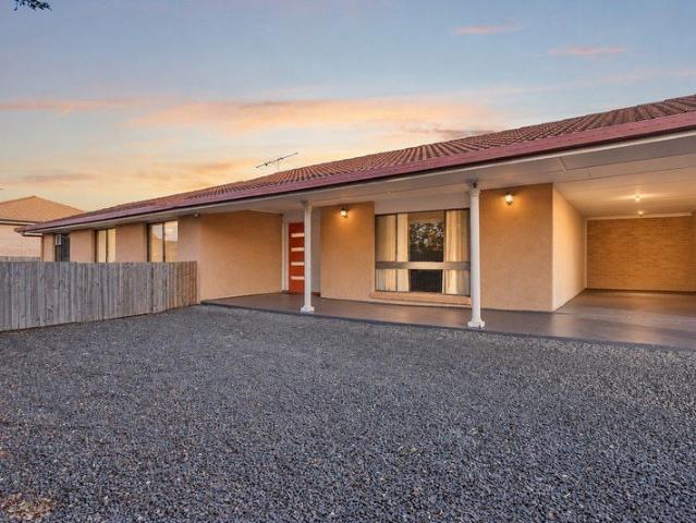 PRIVATE, PRACTICAL & PERFECTLY POSITIONED