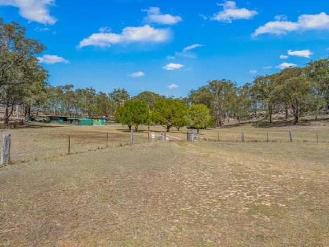 Private Rural Escape on 50 Acres Howes Valley