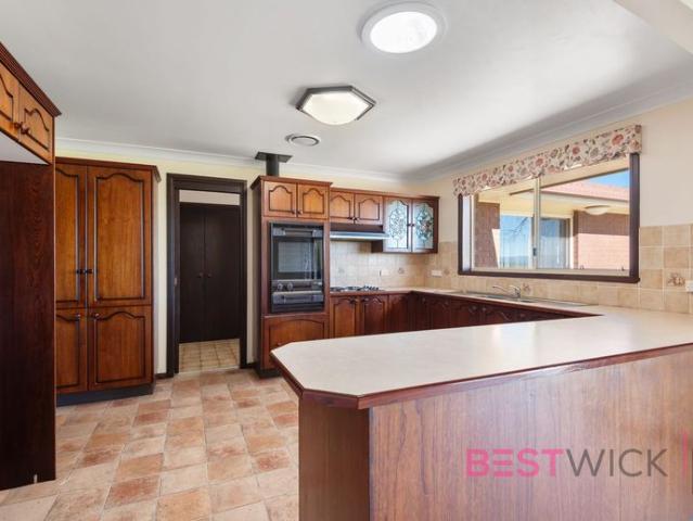 Private Rural Living just 10 minutes to CBD!
