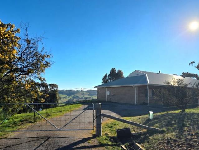 Private Rural Retreat on 2.2 Hectares Oberon, NSW
