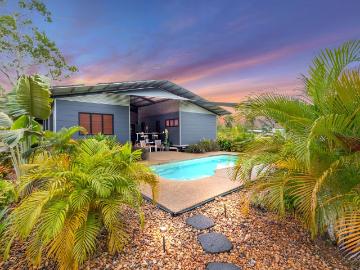 Private Rural Tropical Oasis